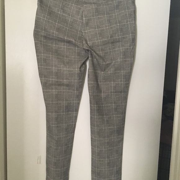 Jennifer & Grace Ankle Pants - Picture 8 of 10